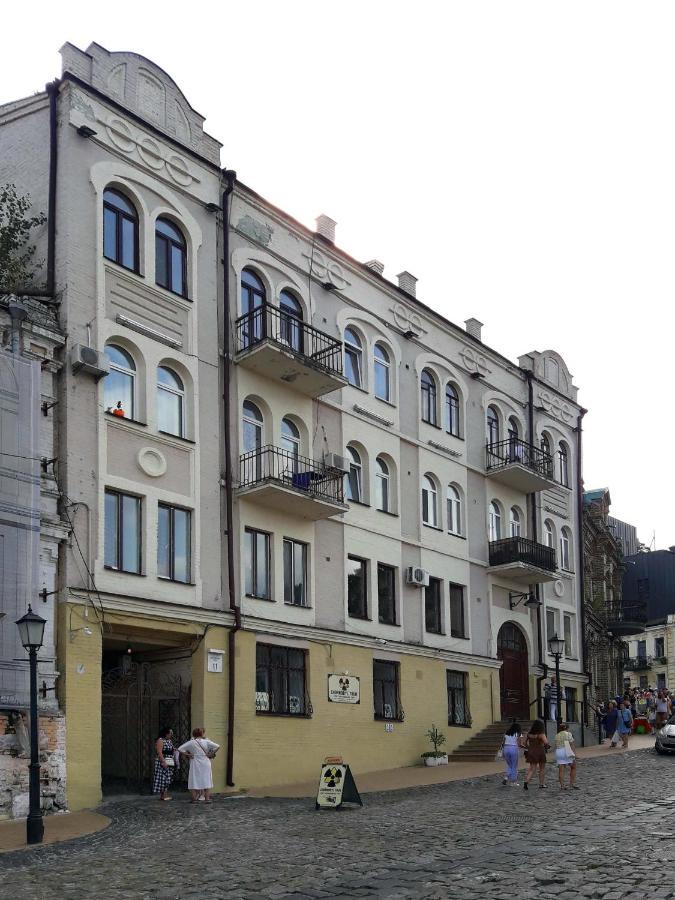 Apartments On Andriyivskyy Descent -Self Check In Київ Екстер'єр фото